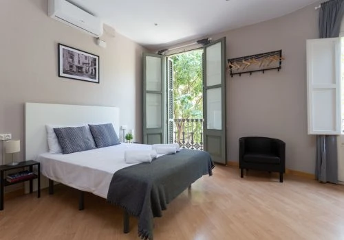 chambre avec balcon barcelone