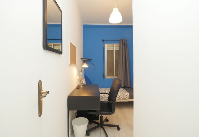 Alquiler por habitaciones en Barcelona - Clot Residence H5