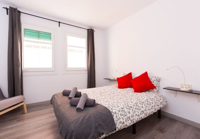 Alquiler por habitaciones en Hospitalet de Llobregat - Santa Eulalia Residence 1.3  H1 Alquiler por habitaciones en Hospitalet de Llobregat - Santa Eulalia Residence 1.3  H1