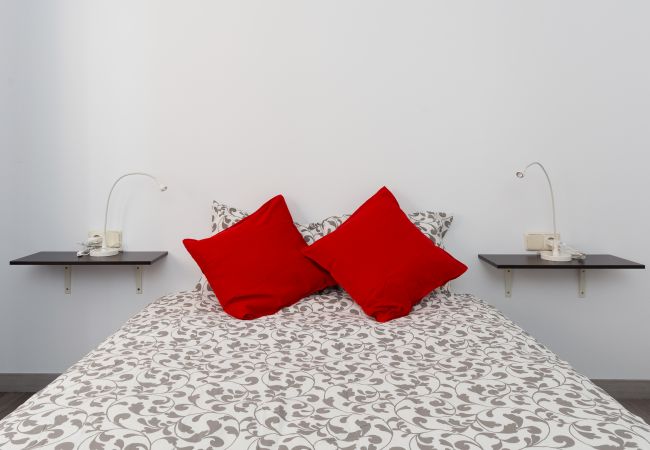 Alquiler por habitaciones en Hospitalet de Llobregat - Santa Eulalia Residence 1.3  H1 Alquiler por habitaciones en Hospitalet de Llobregat - Santa Eulalia Residence 1.3  H1