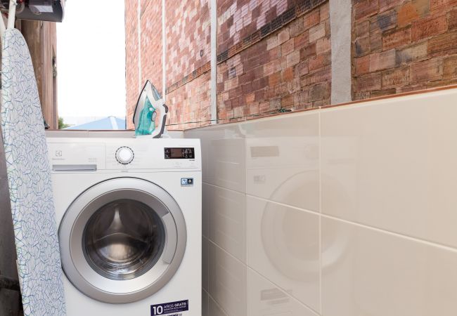 Alquiler por habitaciones en Hospitalet de Llobregat - Santa Eulalia Residence 1.3  H1 Alquiler por habitaciones en Hospitalet de Llobregat - Santa Eulalia Residence 1.3  H1