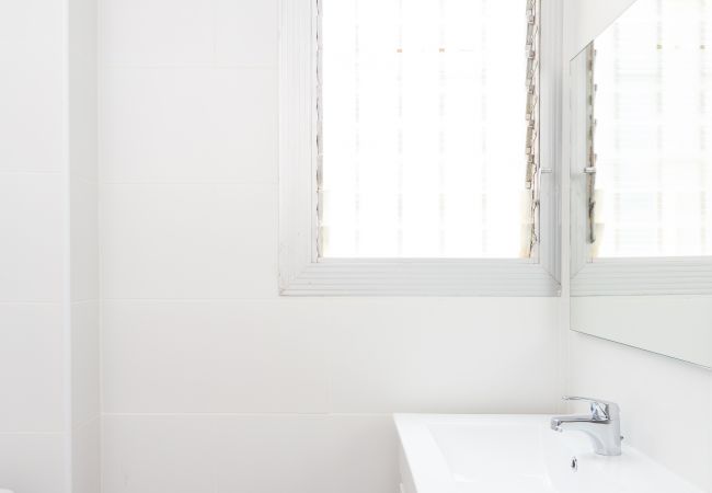 Alquiler por habitaciones en Barcelona - Parallel 4  Residence H1 Alquiler por habitaciones en Barcelona - Parallel 4  Residence H1