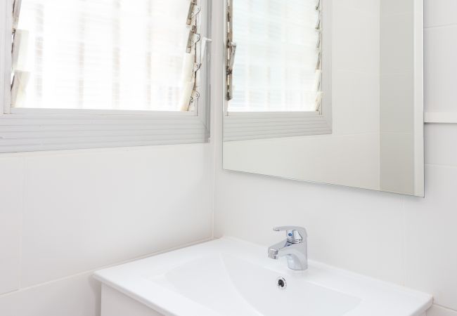 Alquiler por habitaciones en Barcelona - Parallel 4  Residence H1 Alquiler por habitaciones en Barcelona - Parallel 4  Residence H1