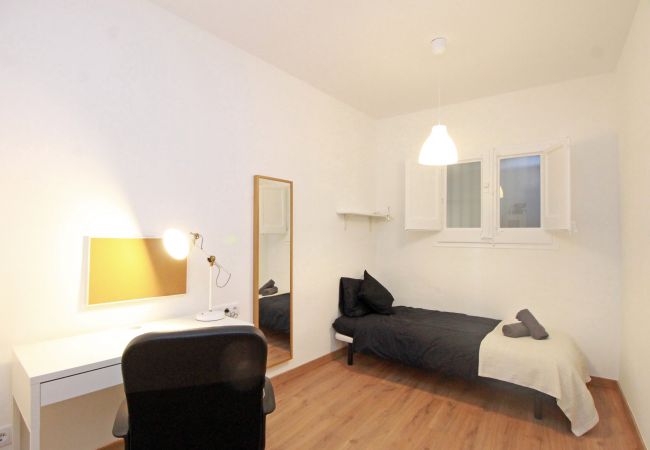 Alquiler por habitaciones en Barcelona - North Station Private Residence H3 Alquiler por habitaciones en Barcelona - North Station Private Residence H3