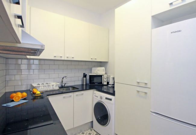 Alquiler por habitaciones en Barcelona - Gotico Cathedral Residence H6 Alquiler por habitaciones en Barcelona - Gotico Cathedral Residence H6