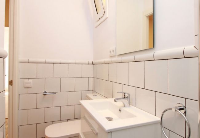 Alquiler por habitaciones en Barcelona - Gotico Cathedral Residence H6 Alquiler por habitaciones en Barcelona - Gotico Cathedral Residence H6