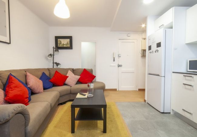 Alquiler por habitaciones en Barcelona - Santa Eulalia Residence 2.3 R3 Alquiler por habitaciones en Barcelona - Santa Eulalia Residence 2.3 R3