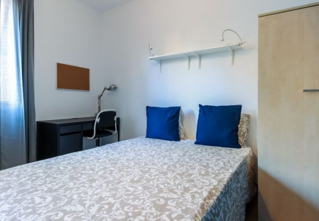 Alquiler por habitaciones en Barcelona - Sugranyes 2.1 Residence H3 Alquiler por habitaciones en Barcelona - Sugranyes 2.1 Residence H3