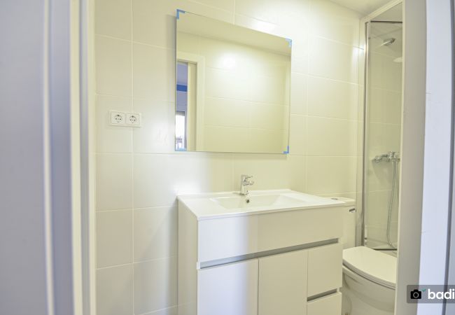 Alquiler por habitaciones en Barcelona - Parallel 5 H4 Alquiler por habitaciones en Barcelona - Parallel 5 H4