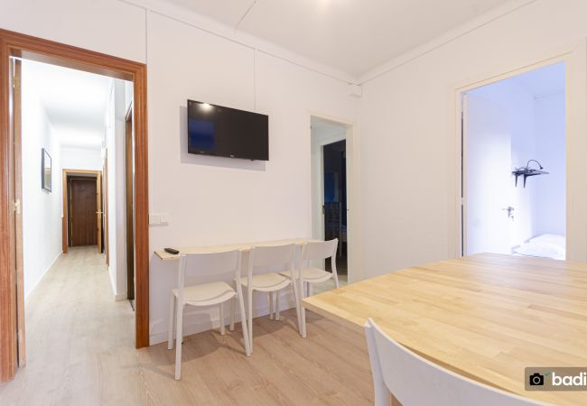 Alquiler por habitaciones en Barcelona - Parallel 5 H4 Alquiler por habitaciones en Barcelona - Parallel 5 H4