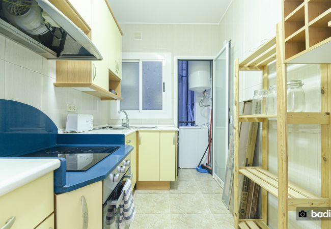 Alquiler por habitaciones en Barcelona - Parallel 5 H4 Alquiler por habitaciones en Barcelona - Parallel 5 H4