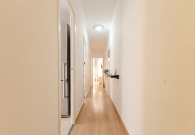 Alquiler por habitaciones en Barcelona - Santa Eulalia Residence Pcl 1 H2 Alquiler por habitaciones en Barcelona - Santa Eulalia Residence Pcl 1 H2