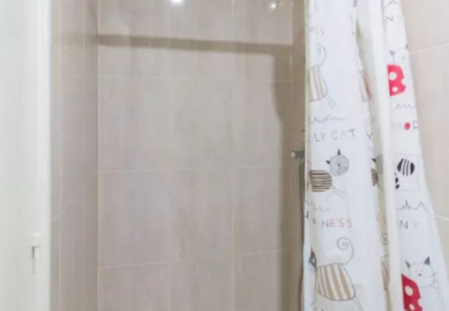 Alquiler por habitaciones en Barcelona - Santa Eulalia Residence pcl-2 R1 Alquiler por habitaciones en Barcelona - Santa Eulalia Residence pcl-2 R1