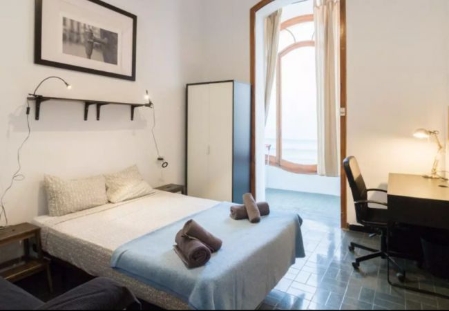 Alquiler por habitaciones en Barcelona - Sants Residence H1 Alquiler por habitaciones en Barcelona - Sants Residence H1