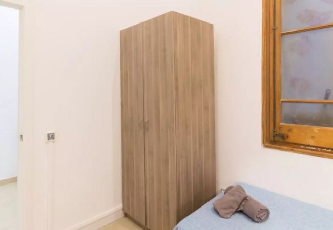 Alquiler por habitaciones en Barcelona - Sants Residence H3 Alquiler por habitaciones en Barcelona - Sants Residence H3