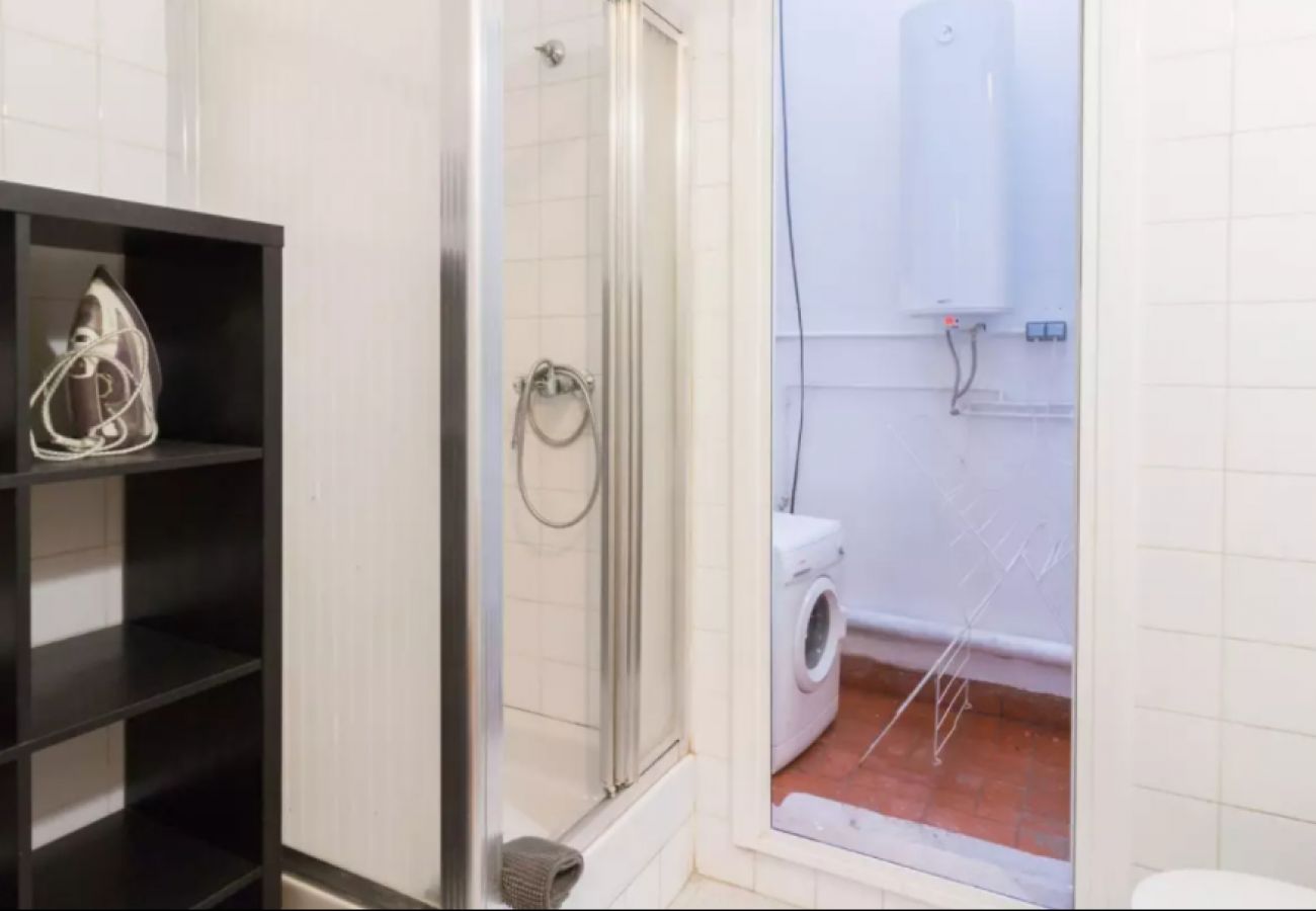 Alquiler por habitaciones en Barcelona - Sants Residence H3 Alquiler por habitaciones en Barcelona - Sants Residence H3