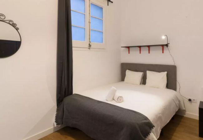 Alquiler por habitaciones en Barcelona - Diagonal 1 H2