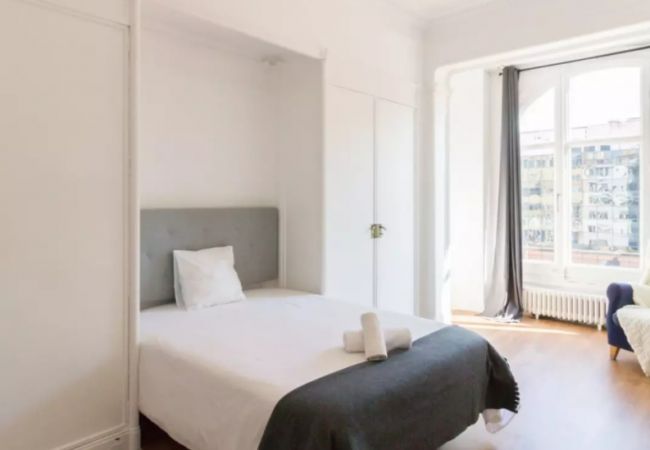 Alquiler por habitaciones en Barcelona - Diagonal 1 H6 Alquiler por habitaciones en Barcelona - Diagonal 1 H6