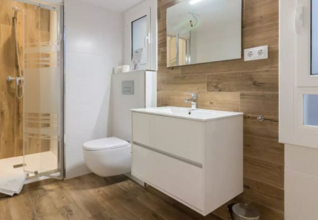 Alquiler por habitaciones en Barcelona - Diagonal 1 H8 Alquiler por habitaciones en Barcelona - Diagonal 1 H8