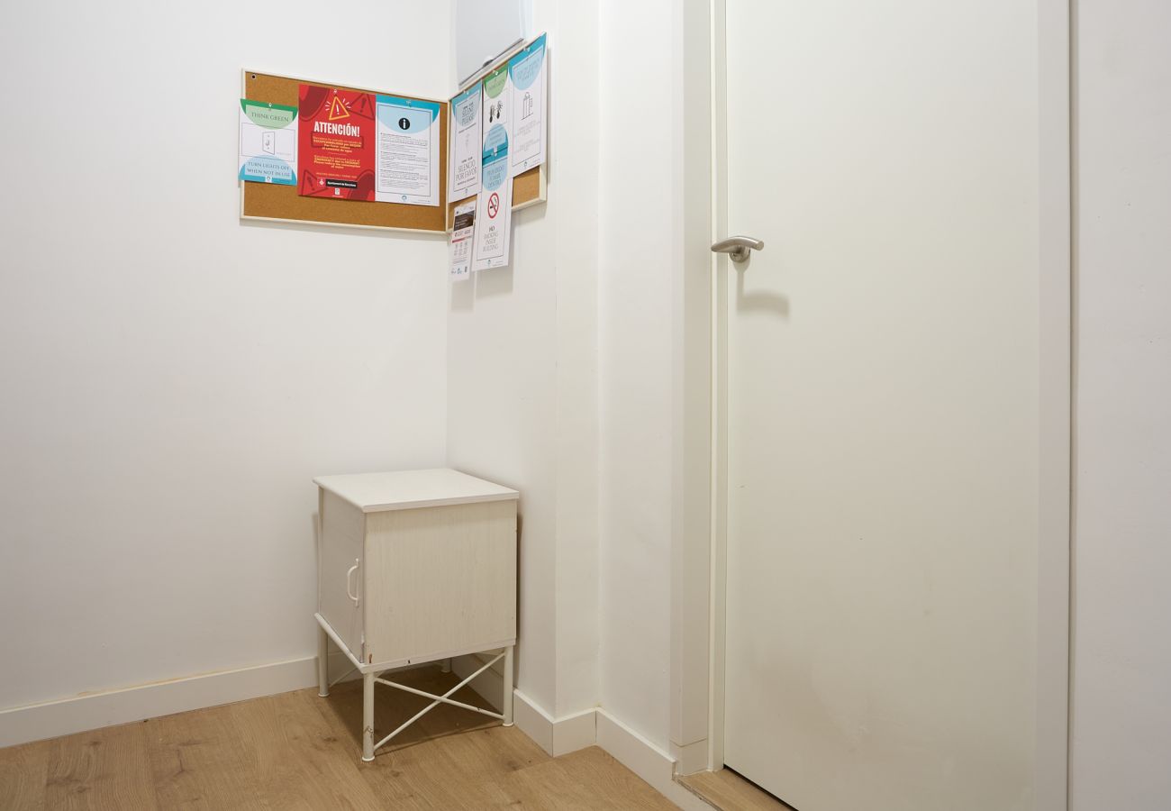 Alquiler por habitaciones en Barcelona - República Argentina Room 5 Alquiler por habitaciones en Barcelona - República Argentina Room 5
