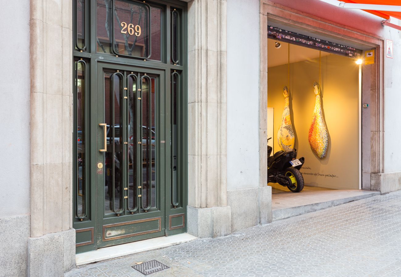 Apartamento en Barcelona - Apartamento en Sagrada Familia Butterfly Apartamento en Barcelona - Apartamento en Sagrada Familia Butterfly