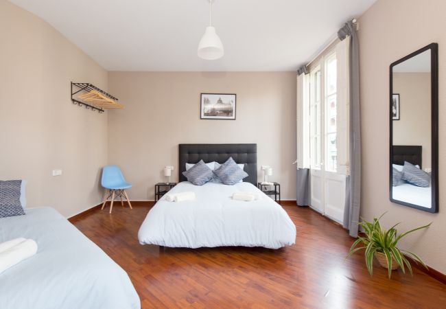 Apartamento en Barcelona - Key Barcelona Girona 2.2 Lovely 8 pers.  4hab/2 baños