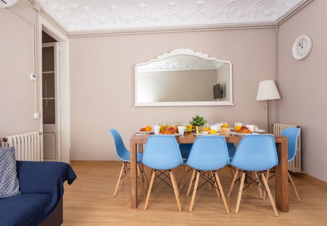 Apartamento en Barcelona - Key Barcelona Girona Apartamento 4.1 Apartamento en Barcelona - Key Barcelona Girona Apartamento 4.1