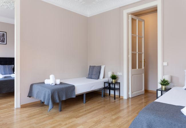 Apartamento en Barcelona - Key Barcelona Girona Apartamento 4.1 Apartamento en Barcelona - Key Barcelona Girona Apartamento 4.1