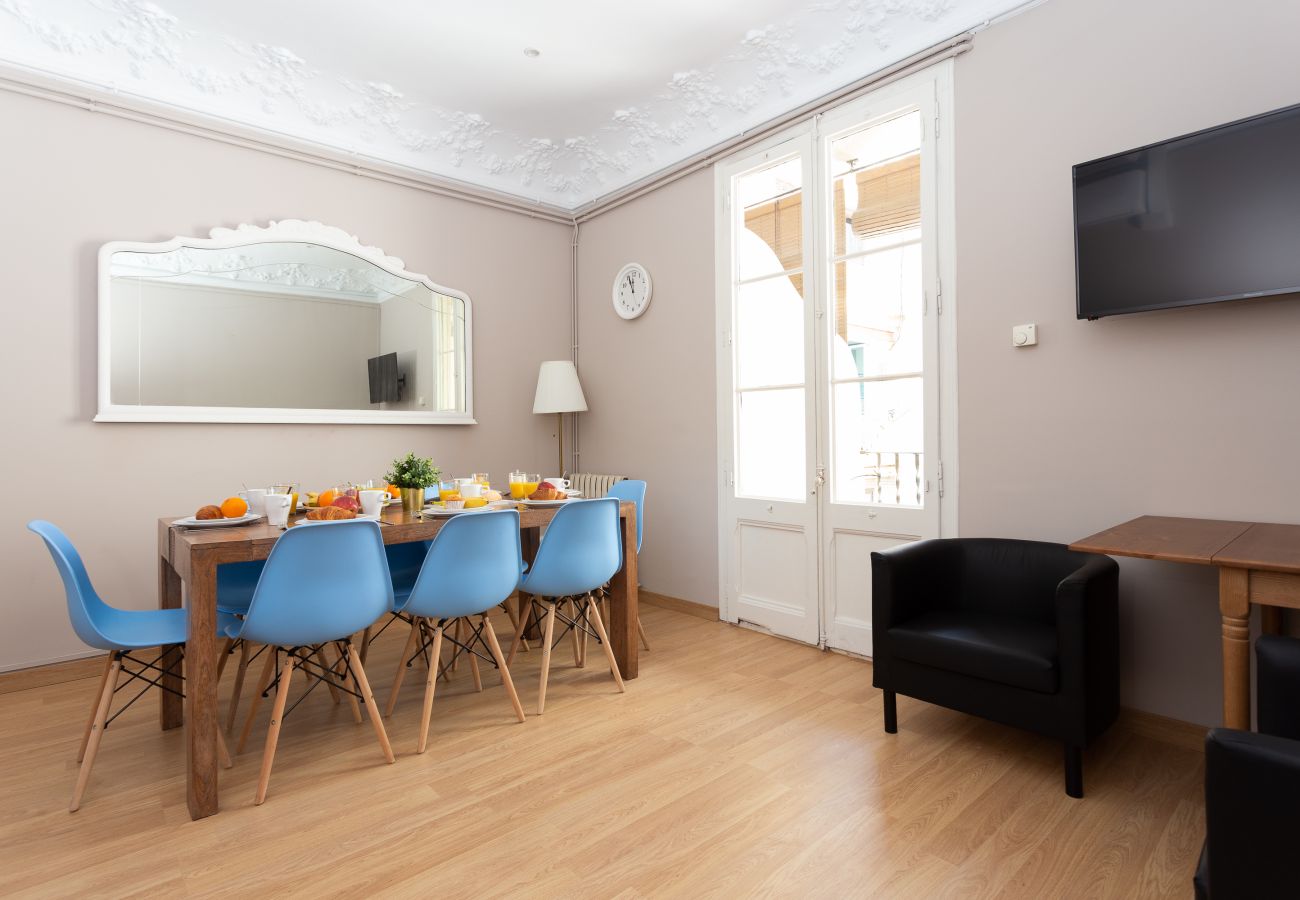 Apartamento en Barcelona - Key Barcelona Girona Apartamento 4.1 Apartamento en Barcelona - Key Barcelona Girona Apartamento 4.1