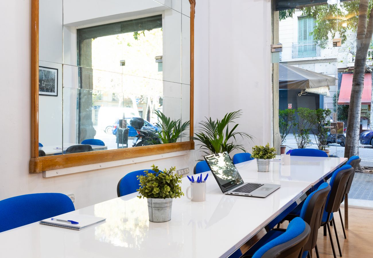 Apartamento en Barcelona - Key Barcelona Girona Apartamento 4.1 Apartamento en Barcelona - Key Barcelona Girona Apartamento 4.1