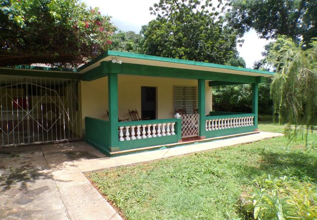 Casa rural en Boyeros - Estancia las Dos Aguas  Casa rural en Boyeros - Estancia las Dos Aguas