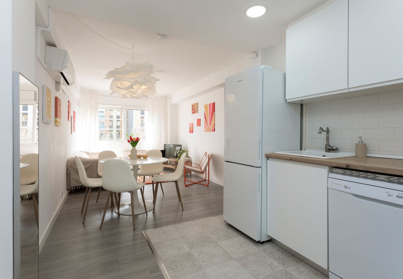 apartamento moderno diagonal mar barcelona