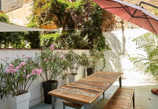 Apartamento en Barcelona - Mozart 5 Apartamento en Barcelona - Mozart 5
