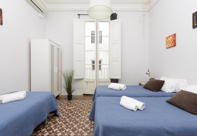 Appartement à Barcelona - Appartement sur la Plaza Universidad Appartement à Barcelona - Appartement sur la Plaza Universidad