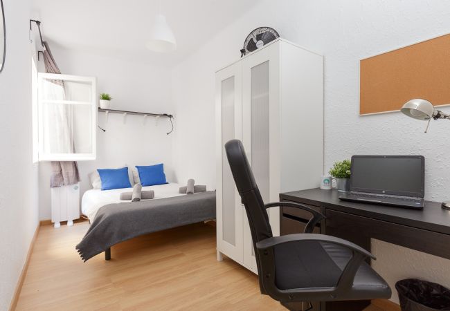 Chambres d'hôtes à Hospitalet de Llobregat - Santa Eulalia Residence 1-1 R2