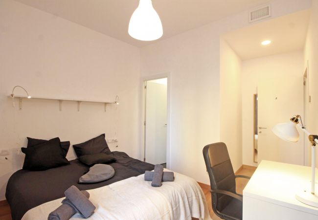 Chambres d'hôtes à Barcelone - North Station Private Residence H2