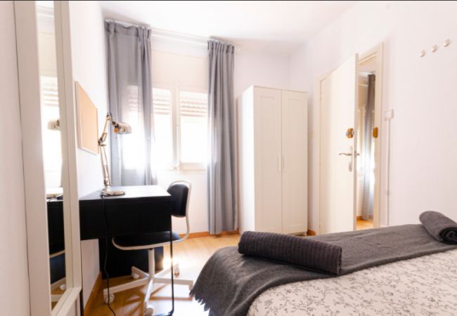 Chambres d'hôtes à Barcelone - Santa Eulalia Residence Pcl 1 H3 Chambres d'hôtes à Barcelone - Santa Eulalia Residence Pcl 1 H3