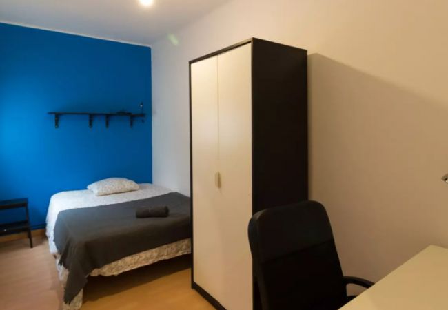 Chambres d'hôtes à Barcelone - Santa Eulalia Residence 2-1 H2
