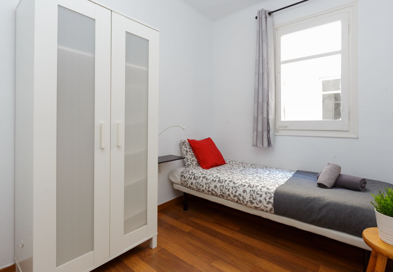 Chambres d'hôtes à Hospitalet de Llobregat - Santa Eulalia Residence 1-2 H1