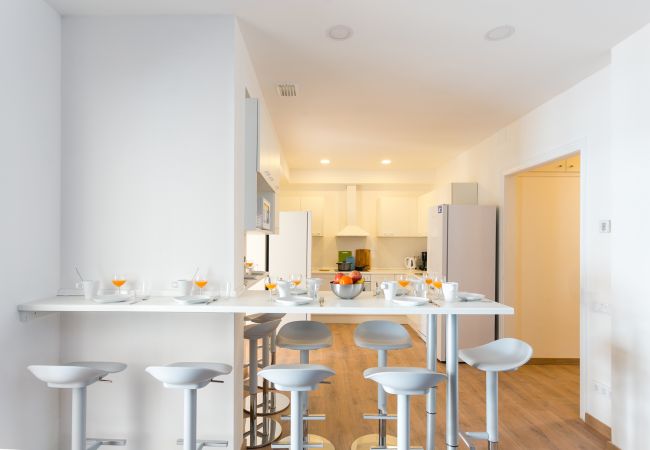 Rent by room in Barcelona - North Station Residence H2 Rent by room in Barcelona - North Station Residence H2
