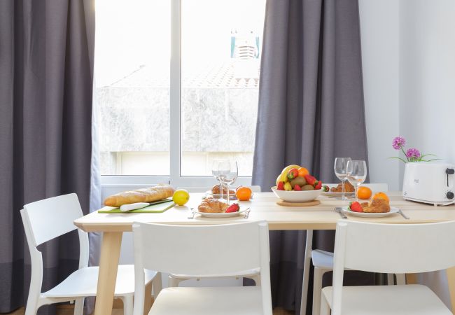Rent by room in Hospitalet de Llobregat - Santa Eulalia Residence 1-1 R3 Rent by room in Hospitalet de Llobregat - Santa Eulalia Residence 1-1 R3
