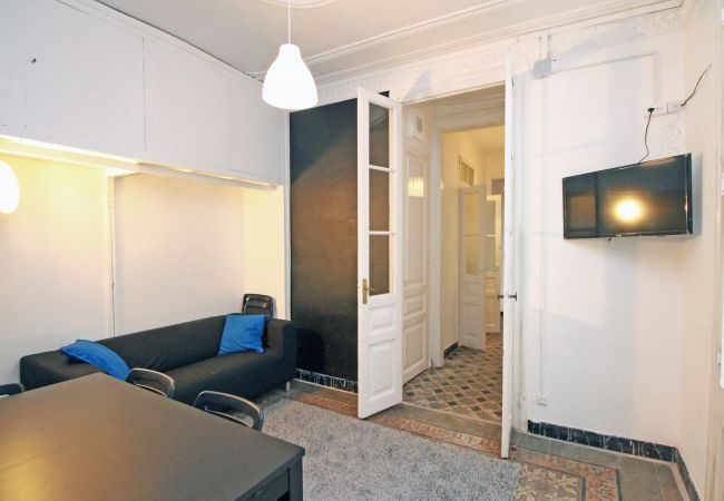 Rent by room in Barcelona - Vintage Picasso Residence H3 Rent by room in Barcelona - Vintage Picasso Residence H3