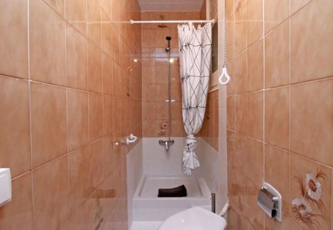 Rent by room in Barcelona - Parallel 2 Residence H3 Rent by room in Barcelona - Parallel 2 Residence H3