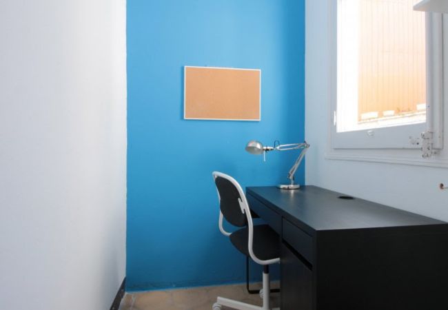 Rent by room in Barcelona - Sugranyes 2.1 Residence H2 Rent by room in Barcelona - Sugranyes 2.1 Residence H2