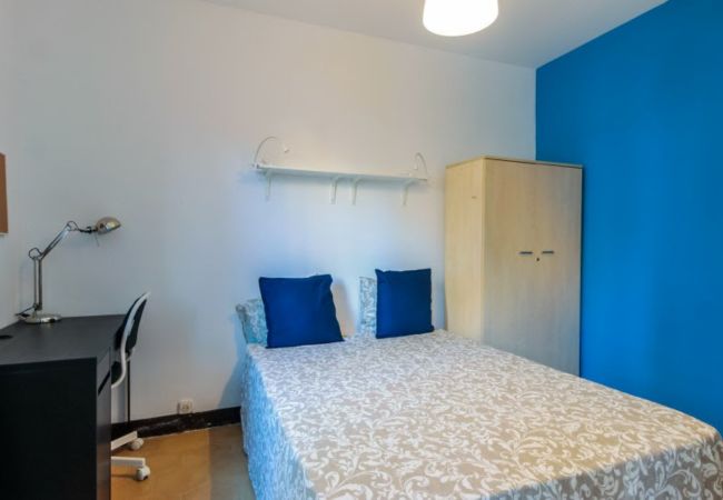 Rent by room in Barcelona - Sugranyes 2.1 Residence H3 Rent by room in Barcelona - Sugranyes 2.1 Residence H3