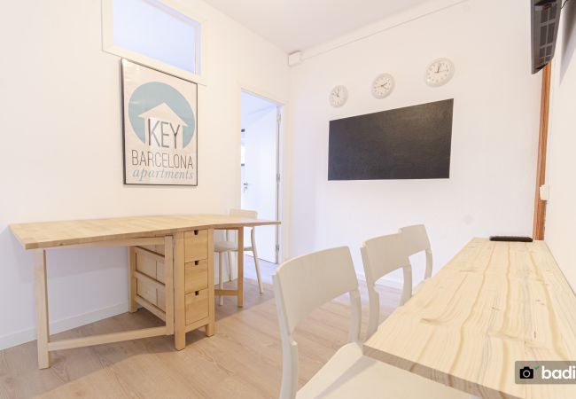 Rent by room in Barcelona - Parallel 5 H3 Rent by room in Barcelona - Parallel 5 H3