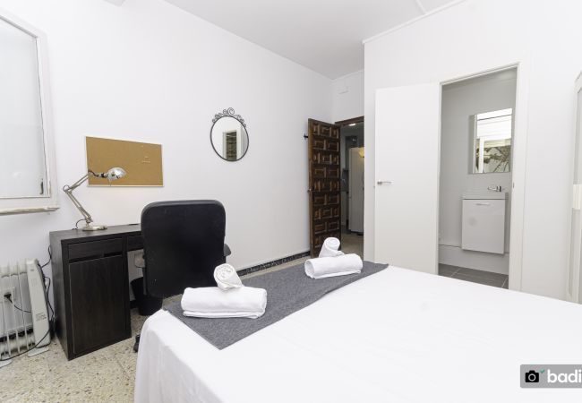 Rent by room in Barcelona - Parallel Apolo H3 Rent by room in Barcelona - Parallel Apolo H3