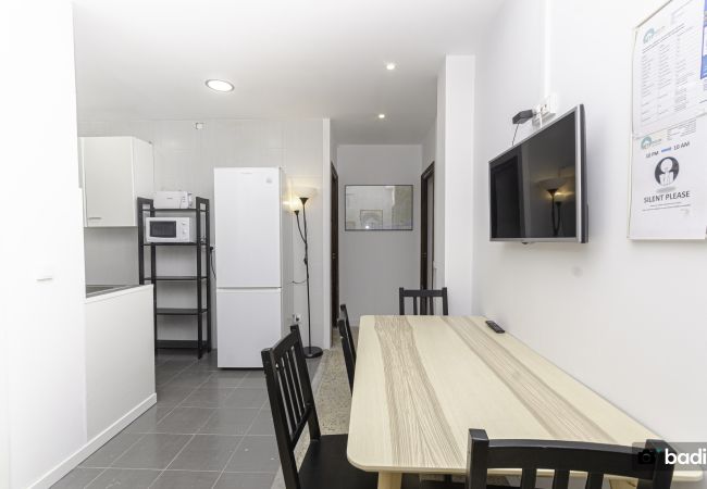 Rent by room in Barcelona - Parallel Apolo H4 Rent by room in Barcelona - Parallel Apolo H4