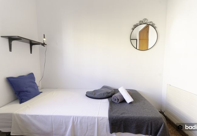 Rent by room in Barcelona - Parallel Molino H4 Rent by room in Barcelona - Parallel Molino H4