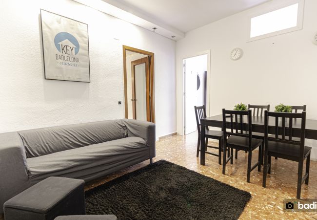 Rent by room in Barcelona - Parallel Molino H4 Rent by room in Barcelona - Parallel Molino H4